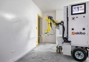 EG7-Robot-Spraying-application_1200x800